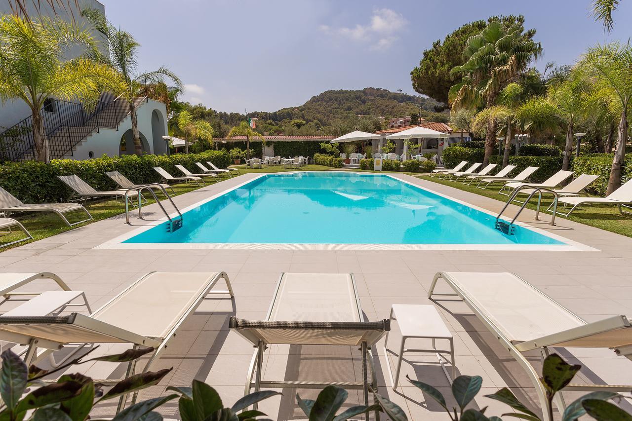 Baia Marticana Residence Hotel Agnone Cilento Exterior foto